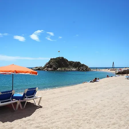 Apartment Vivalidays Angels - - Costa Brava Blanes